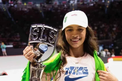 Rayssa Leal é campeã da etapa de San Diego da SLS