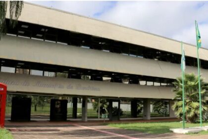Paiquerê FM cita pesquisa realizada pela Paraná Pesquisas em Londrina.
