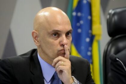 Crusoé cita pesquisa realizada pela Paraná Pesquisas.