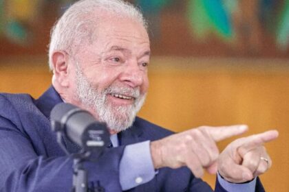 Blog do Esmael cita pesquisa realizada pela Paraná Pesquisas.