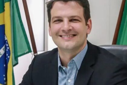Revista Oeste cita pesquisa realizada pela Paraná Pesquisas em Curitiba.