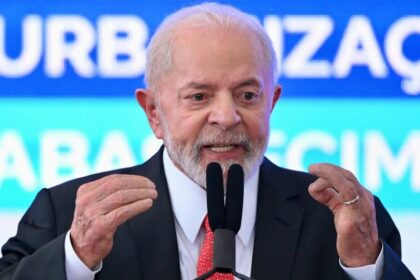 Carta Capital cita pesquisa realizada pela Paraná Pesquisas em Curitiba.