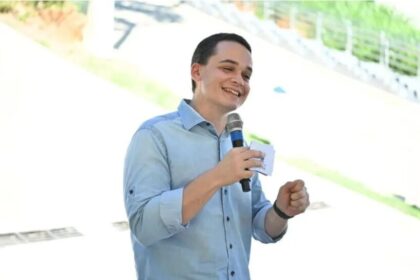 Blog do Esmael cita pesquisa realizada pela Paraná Pesquisas em Vitória.