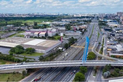 Band cita pesquisa realizada pela Paraná pesquisas em Guarulhos.