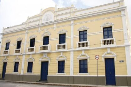 Band cita pesquisa realizada pela Paraná pesquisas em Fortaleza.
