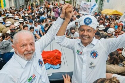 Diário Penedense cita pesquisa realizada pela Paraná Pesquisas em Salvador.