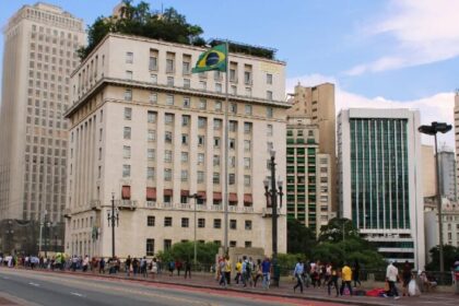 Veja cita pesquisa realizada pela Paraná Pesquisas em São Paulo.
