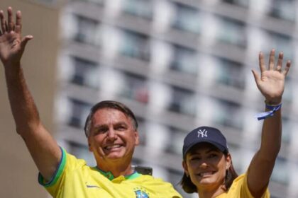 BM&C cita pesquisa realizada pela Paraná Pesquisas.