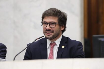 Market Insider cita pesquisa realizada pela Paraná Pesquisas em Londrina.
