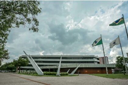 O Paraná cita pesquisa realizada pela Paraná Pesquisas em Cascavel.