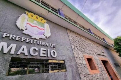 Band cita pesquisa realizada pela Paraná Pesquisas em Maceió.