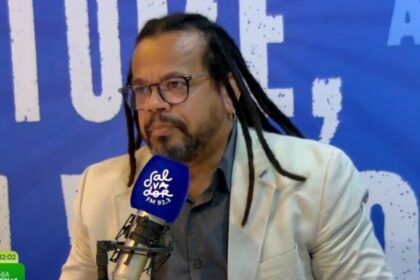 Portal Salvador FM cita pesquisa realizada pela Paraná Pesquisas em Salvador.