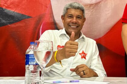 Agora Sudoeste cita pesquisa realizada pela Paraná Pesquisas em Salvador.