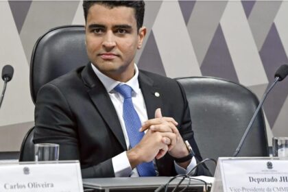 Carta Capital cita pesquisa realizada pela Paraná Pesquisas em Maceió.