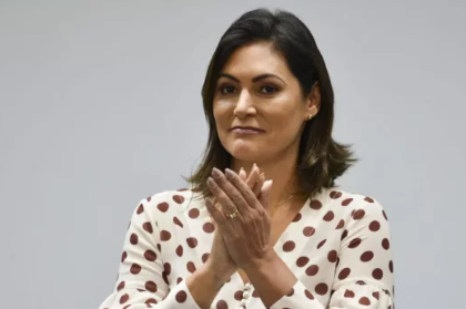 Jornal de Brasília cita pesquisa realizada pela Paraná Pesquisas no Distrito Federal.