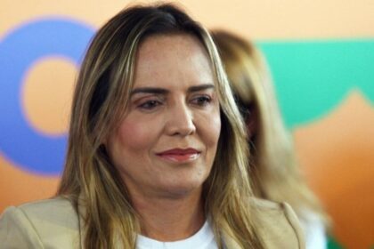 Lupa Política cita pesquisa realizada pela Paraná Pesquisas no Distrito Federal.