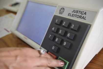 40 Graus cita pesquisa realizada pela Paraná Pesquisas em Lorena.