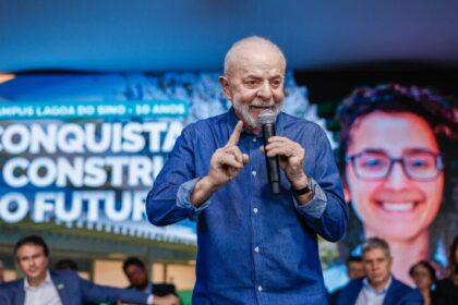 Veja cita trabalho da Paraná Pesquisas.