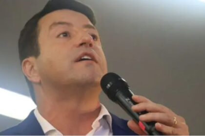 Revista Oeste cita pesquisa realizada pela Paraná Pesquisas em Santana de Parnaíba.
