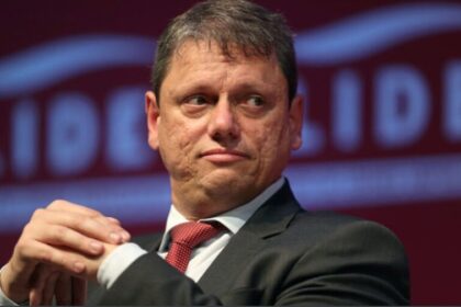 Marília Notícias cita pesquisa realizada pela Paraná Pesquisas em Marília.