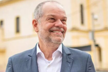 Diário do Poder cita pesquisa realizada pela Paraná Pesquisas em São Caetano do Sul.