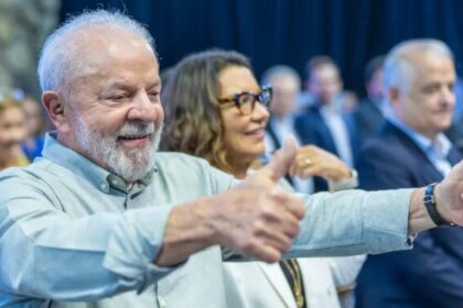 Opinião em Pauta cita pesquisa realizada pela Paraná Pesquisas.