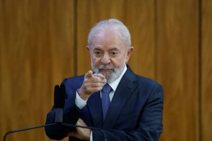 Blog do Magno cita pesquisa realizada pela Paraná Pesquisas.