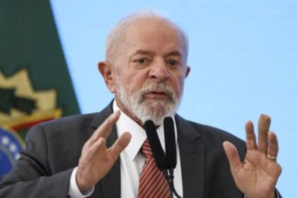 D'Ponta cita pesquisa realizada pela Paraná Pesquisa em Fortaleza.