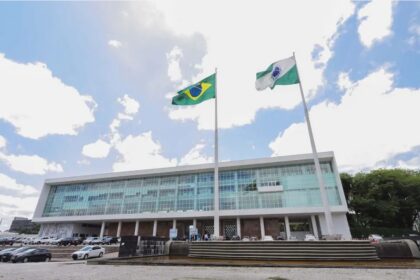 Banda B cita pesquisa realizada pela Paraná Pesquisas no Paraná.