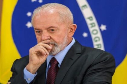 BM&C News cita pesquisa realizada pela Paraná Pesquisas.