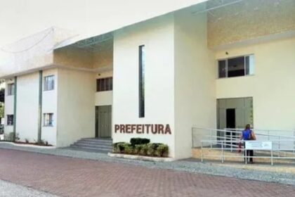 Band cita pesquisa realizada pela Paraná Pesquisas em Cabo Frio.