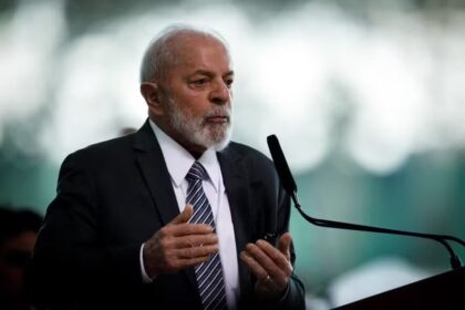 O Globo cita pesquisa realizada pela Paraná Pesquisas.