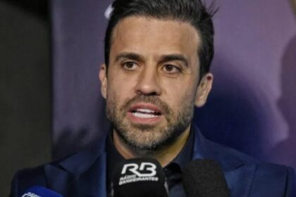 JC cita pesquisa realizada pela Paraná Pesquisas em São Paulo.