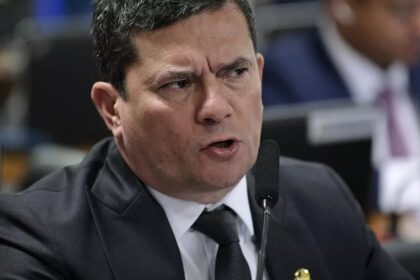Brasil 247 cita pesquisa realizada pela Paraná Pesquisas no Paraná.