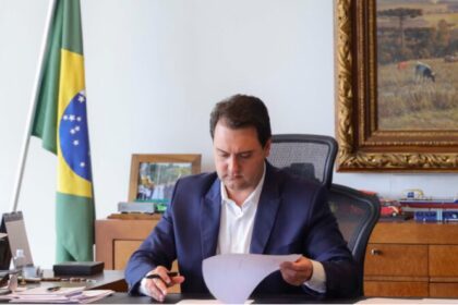 Tribuna de Cianorte cita pesquisa realizada pela Paraná Pesquisas no Paraná.
