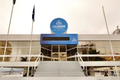 Band cita pesquisa realizada pela Paraná Pesquisas em Salvador.
