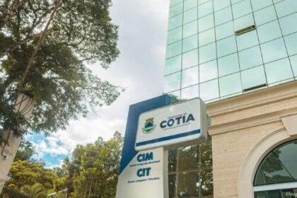Band cita pesquisa realizada pela Paraná Pesquisas em Cotia.