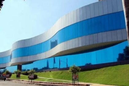 Band cita pesquisa realizada pela Paraná Pesquisas em Rondonópolis.