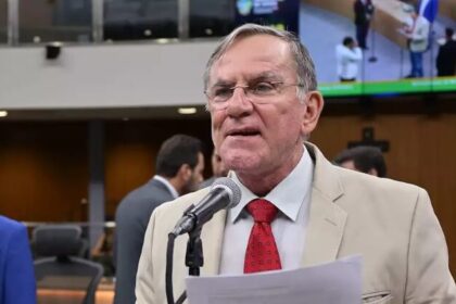 Diário do Poder cita pesquisa realizada pela Paraná Pesquisas em Anápolis.