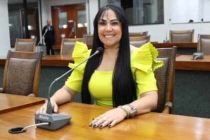 Boletim Político cita pesquisa realizada pela Paraná Pesquisas em Palmas.