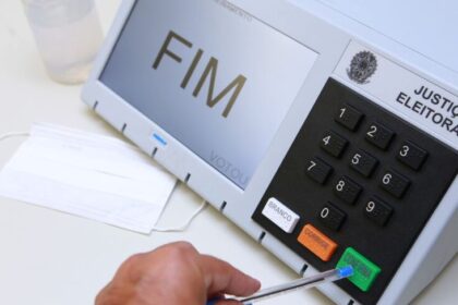Fala Cajazeiras cita pesquisa realizada pela Paraná Pesquisas em Salvador.