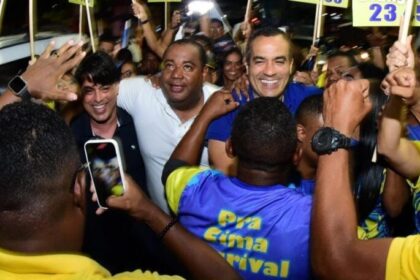 Portal Salvador FM cita pesquisa realizada pela Paraná Pesquisas em Salvador.