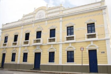 Band cita pesquisa realizada pesquisa realizada pela Paraná Pesquisas em Fortaleza.