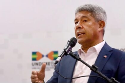 Acorda Cidade cita pesquisa realizada pela Paraná Pesquisas em Salvador.