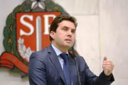 Diário do Poder cita pesquisa realizada pesquisa realizada pela Paraná Pesquisas em Marília.