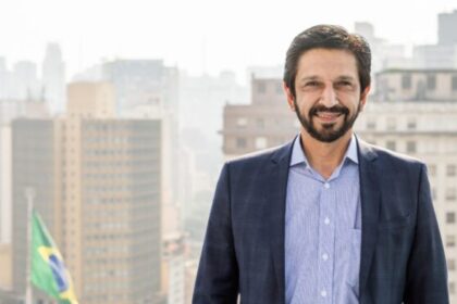 Meon cita pesquisa realizada pela Paraná Pesquisas em São Paulo.