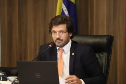 Poder 360 cita pesquisa realizada pela Paraná Pesquisas em Londrina.