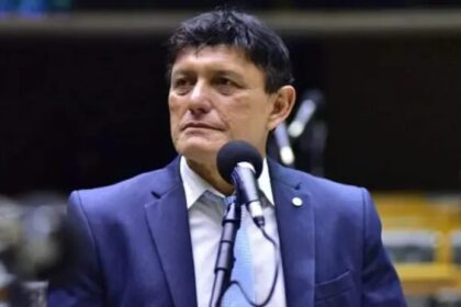 Revistas Oeste cita pesquisa realizada pela Paraná Pesquisas em Belém.