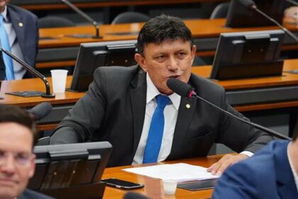 Diário do Poder cita pesquisa realizada pela Paraná Pesquisas em Belém.