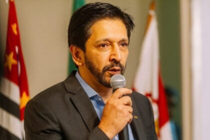 Meon cita pesquisa realizada pela Paraná Pesquisas em São Paulo.